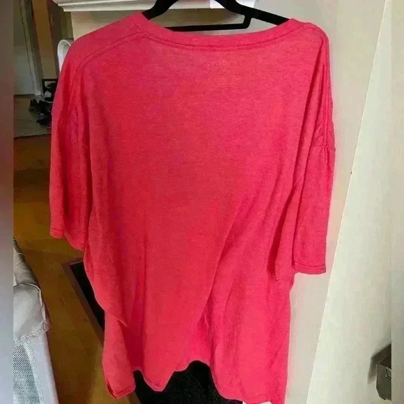 NWOT - Academy 3 graphic tees, XXL - Picture 5 of 9